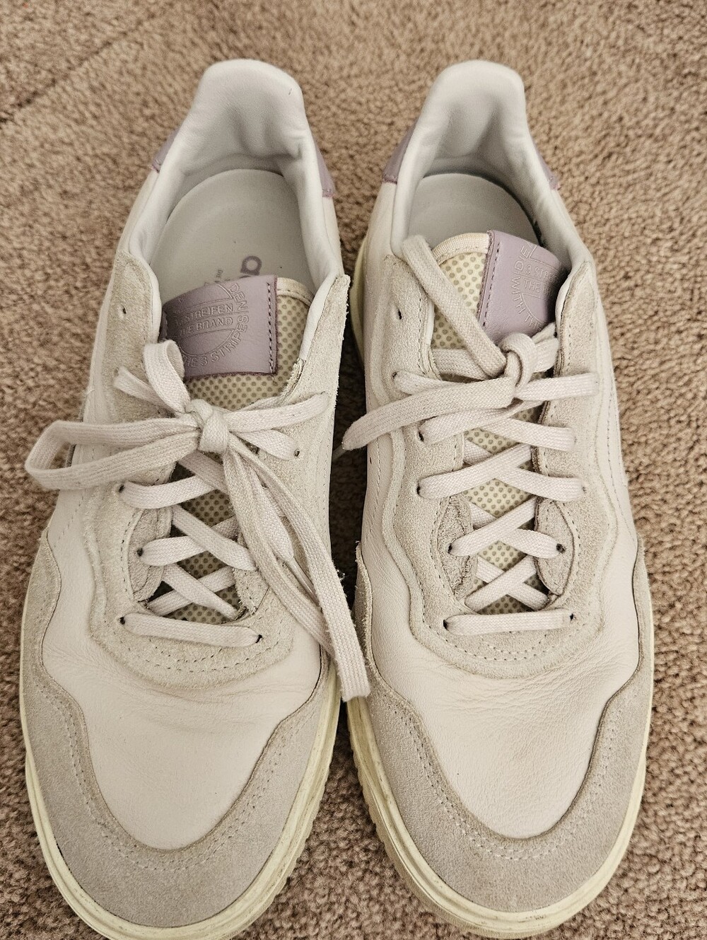 Sneakers - Picture 5 of 8
